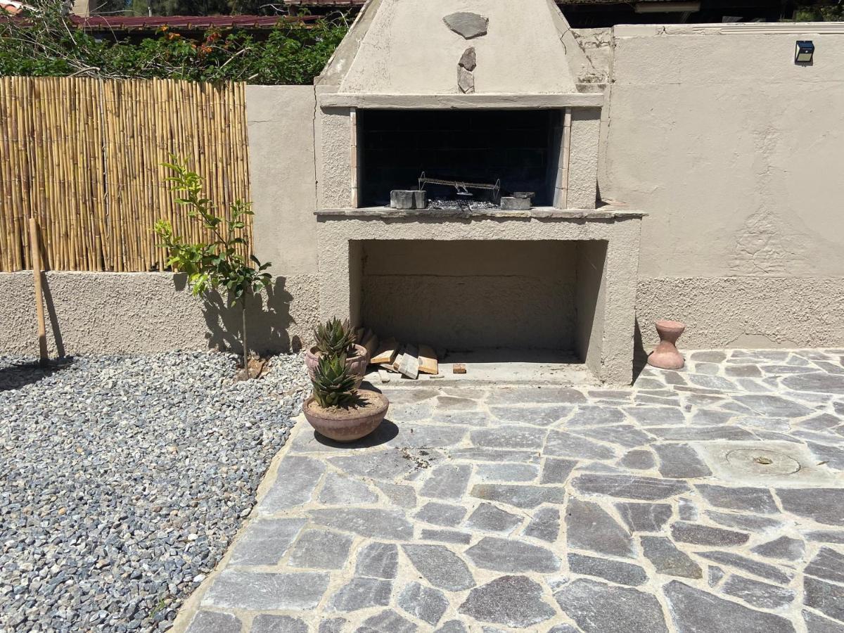 Casa Teresa Villa Porto Pino Exterior photo